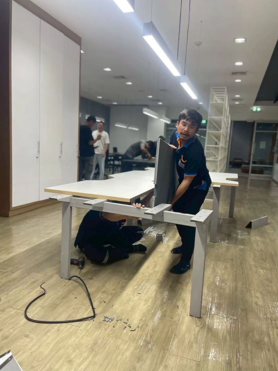 ผลงานการรื้อถอดขนย้ายเฟอร์นิเจอร์ ESSO 1